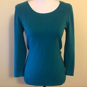 3/4 length sleeve pullover sweater